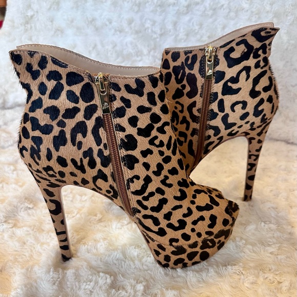 Chinese Laundry Kristin Cavallari Animal Print Leather Open Toe Bootie Heels - Picture 7 of 11